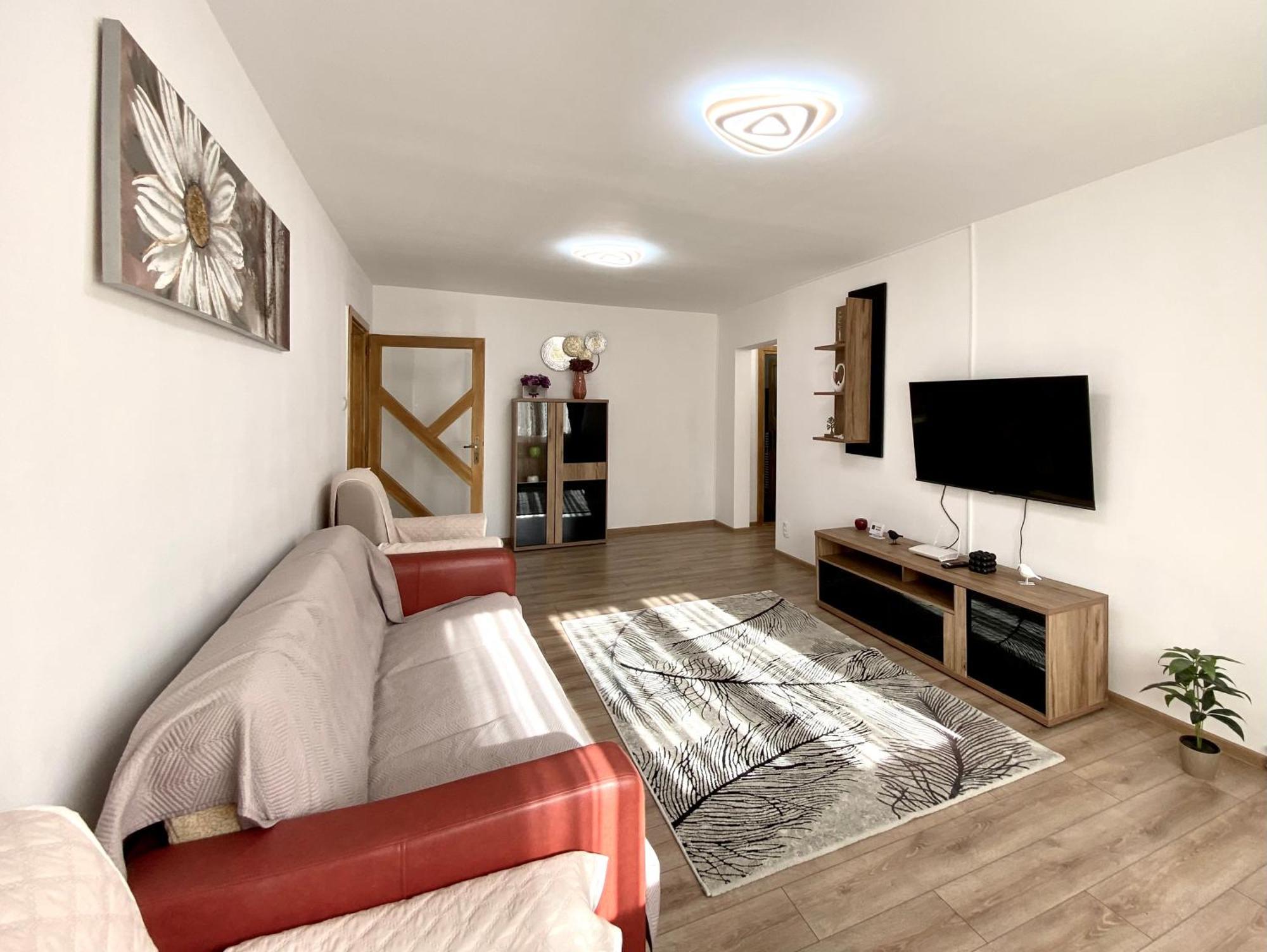 Kronstadt Apartment - Pet Friendly Braşov Exterior foto